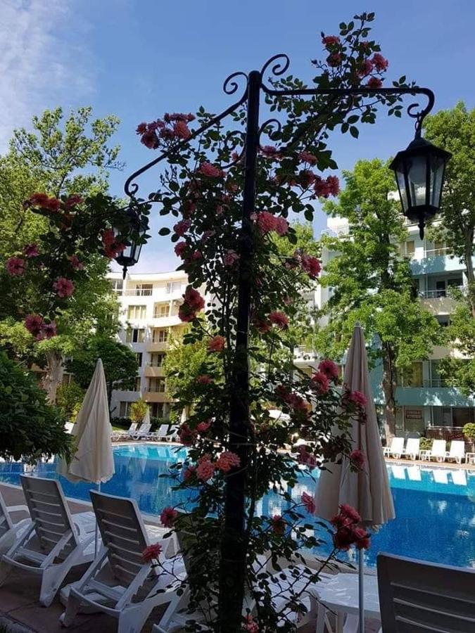 Yassen Holiday Village 3*