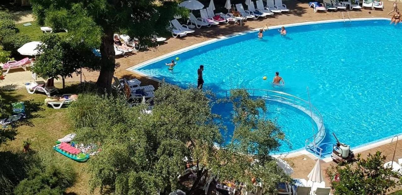 Апартхотел ясен